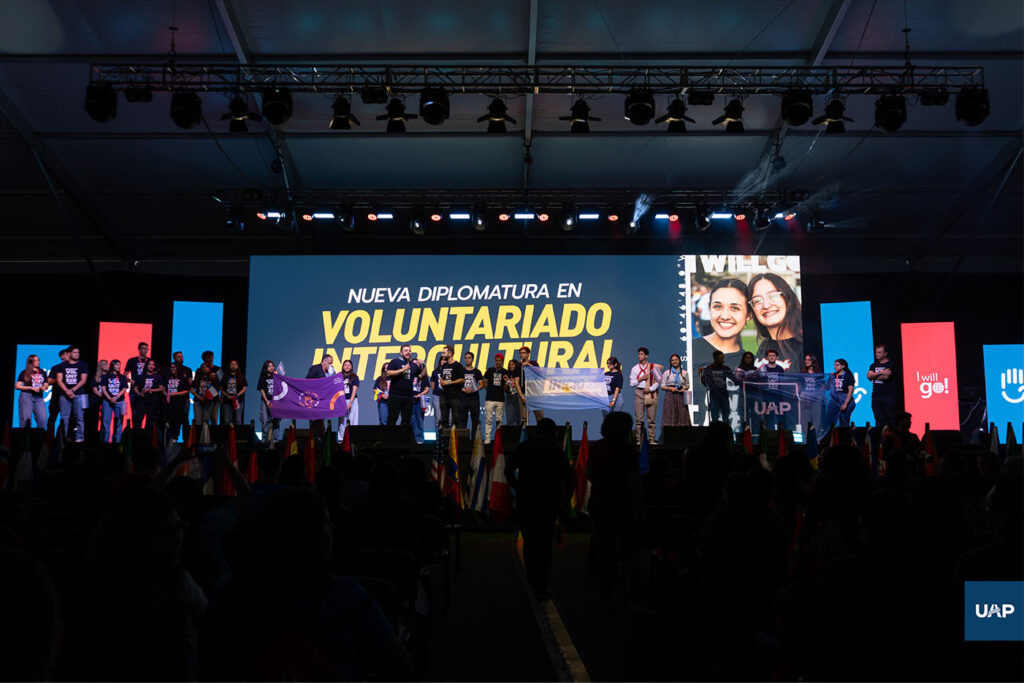 Una misión que nació en la UAP: I Will Go reunió a más de 4000 jóvenes en Chile