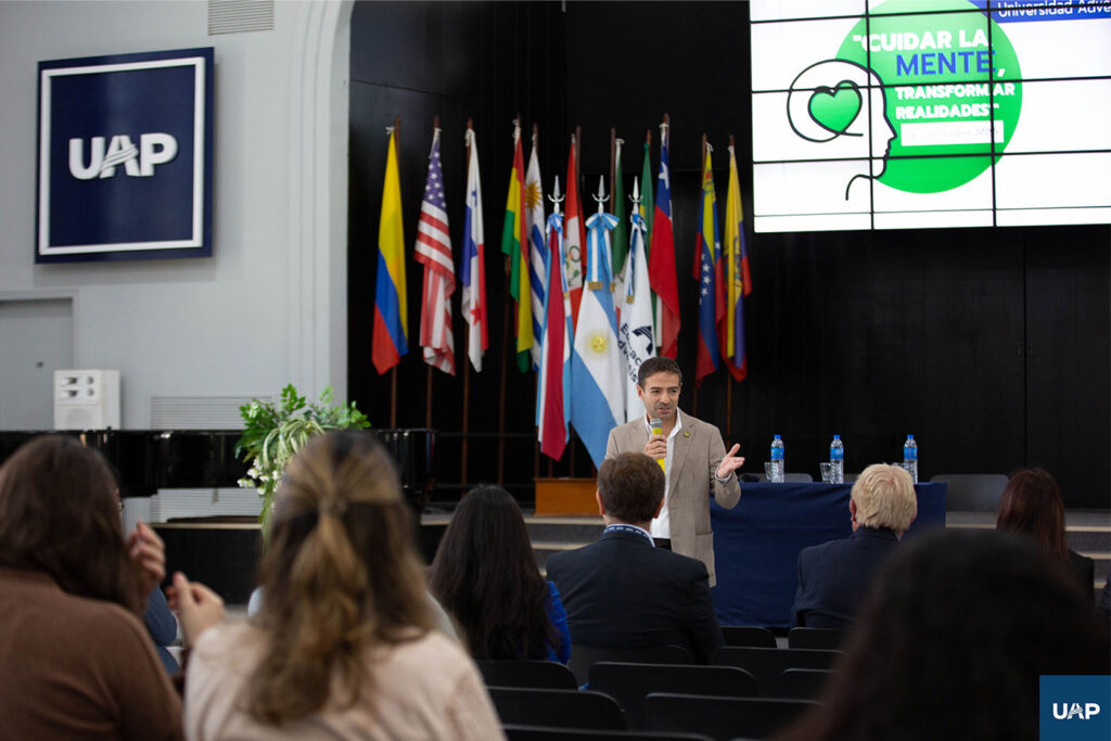 Dr. Daniel Blanzaco, ministro de salud de ER