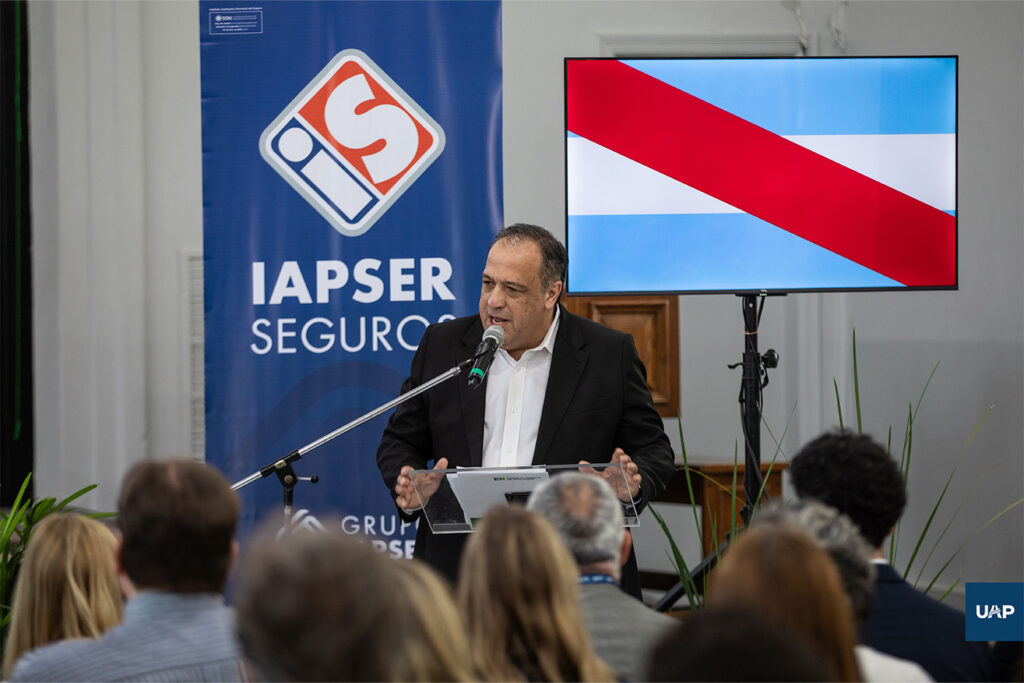 Mag. Horacio Rizzo, rector de la UAP