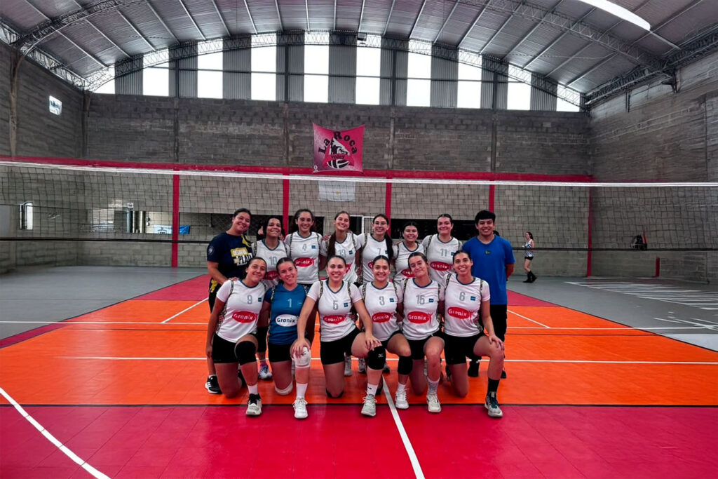 Equipo de vóley femenino ganó la Copa de Plata en Paraná.