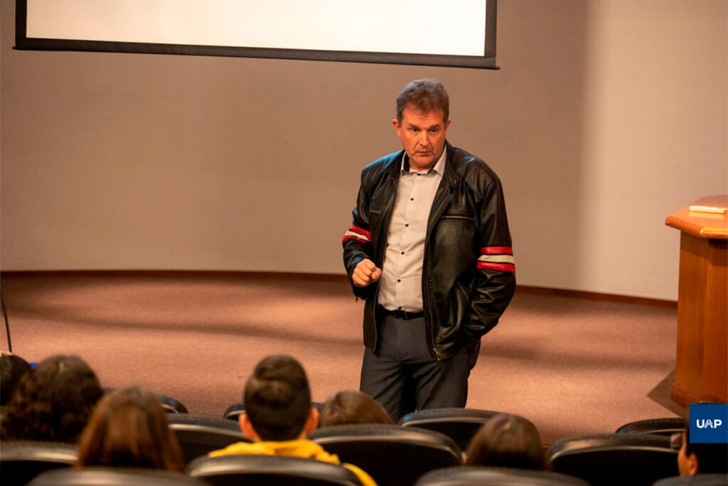 La educación en el mundo actual, un camino que recorrer